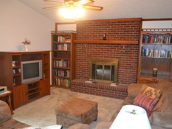 5th image of 4110 N Shadow Wood Dr