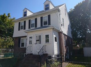 34 Huron Cir, Dorchester, MA 02124