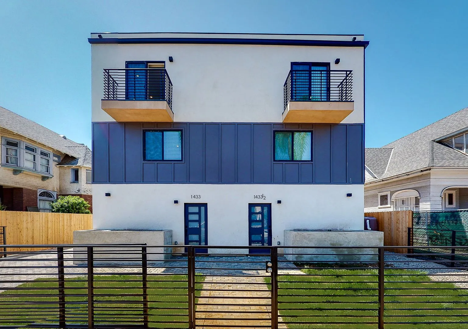1435 Westmoreland Ave — Photo 1