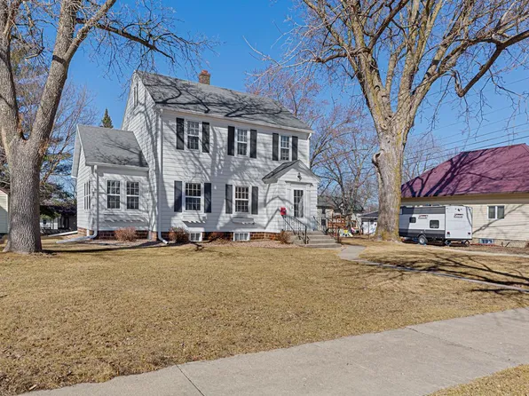 316 Forest St, Kenyon, MN 55946