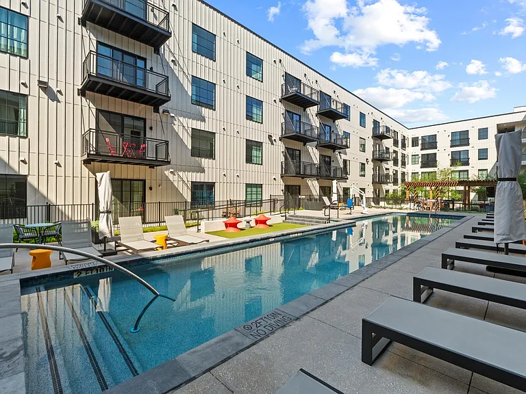 4315 S Congress Ave #323 — Photo 25