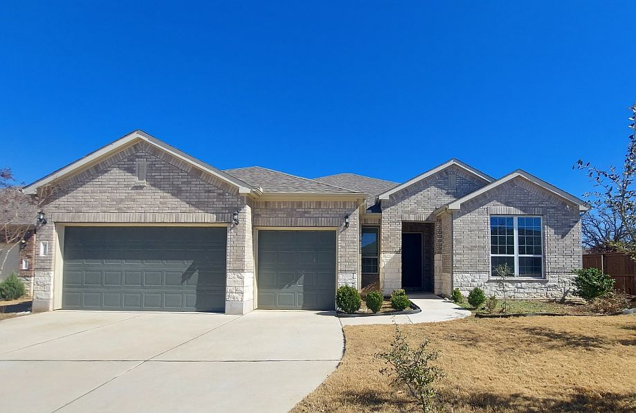 1st image of 401 Verbena Dr