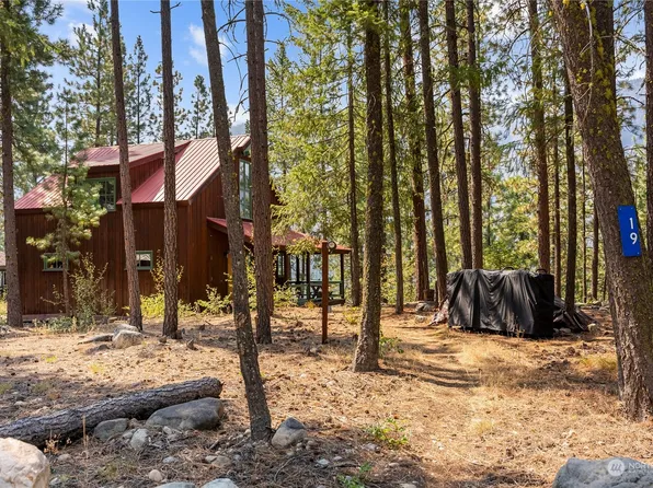 19 Cassal Road, Winthrop, WA 98862