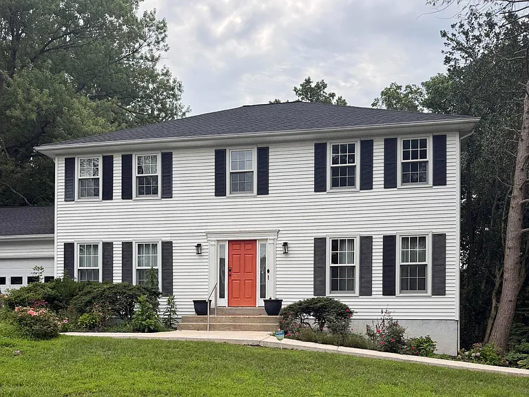 6817 Jeremiah Ct — Photo 2