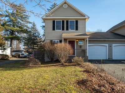 65 Hatfield St #A, Northampton, MA, 01060