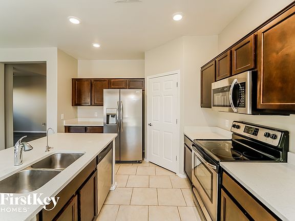 5th image of 12291 W Fianchetto Dr