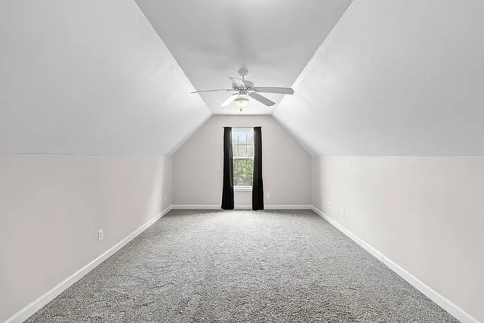 720 Camwheel Dr — Photo 37