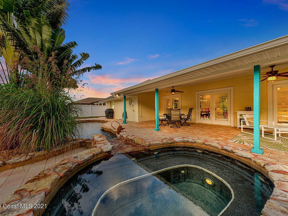 2nd image of 2245 Sykes Creek Dr
