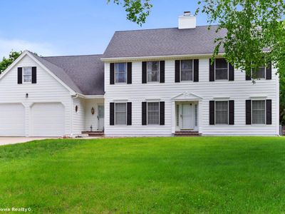 708 S 26th St, West Des Moines, IA, 50265