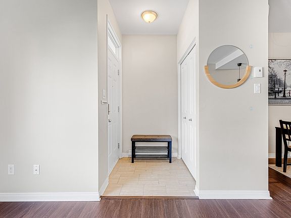 4th image of 33 Rue De Bruxelles #9