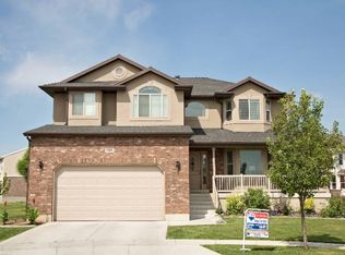 1419 S Primrose Ln, Syracuse, UT 84075