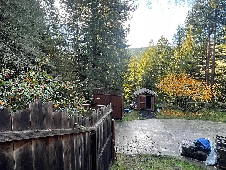 Tool shed