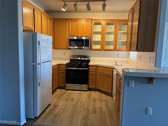 3rd image of 75 N Valle Verde Dr APT 1823