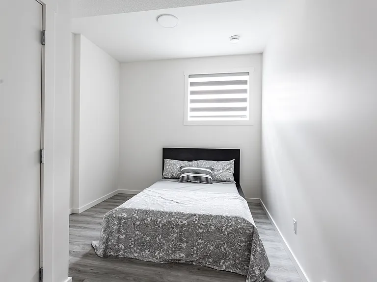 1025 Paisley Dr SW #1 — Photo 7