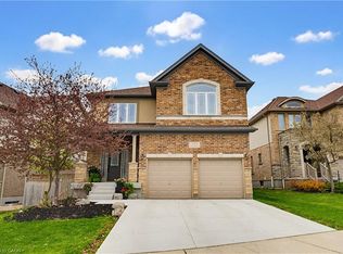 755 Pasture Rose St, Waterloo, ON N2V 0C4