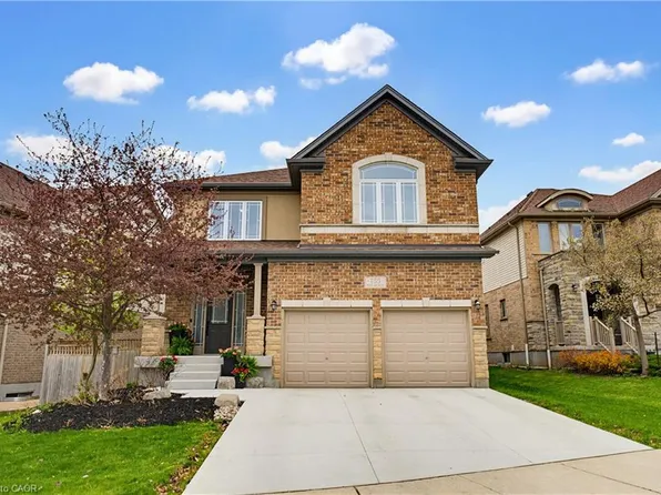 755 Pasture Rose St, Waterloo, ON N2V 0C4