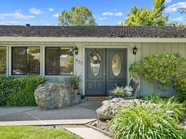 837 Lake Oak Ct, Sacramento, CA 95864