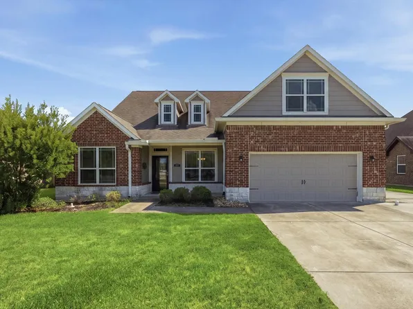 13930 Hawthorne Cir, Mont Belvieu, TX 77523