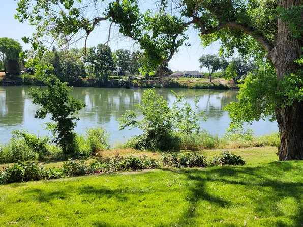 21605 Mayfair Dr APT 1, Red Bluff, CA 96080