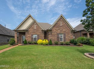 5891 Foxdale Loop S, Southaven, MS 38672