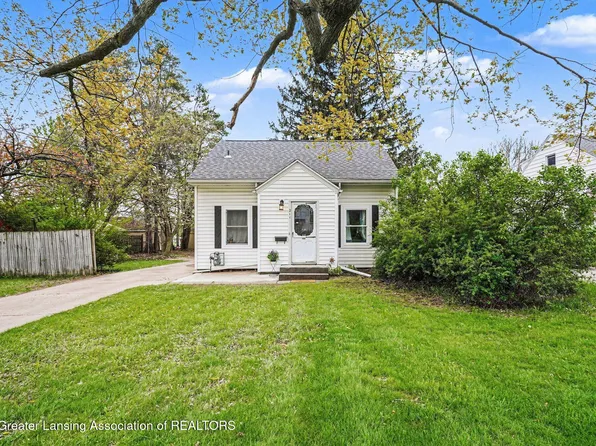 211 W Berry Ave, Lansing, MI 48910