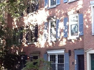 327 6th St SE #B, Washington, DC 20003