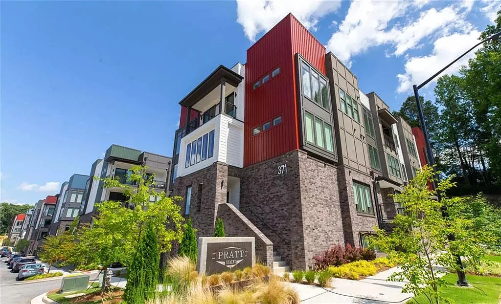 2 bed, 2.0 bath, 1718 sqft, $2,900 — Photo 1