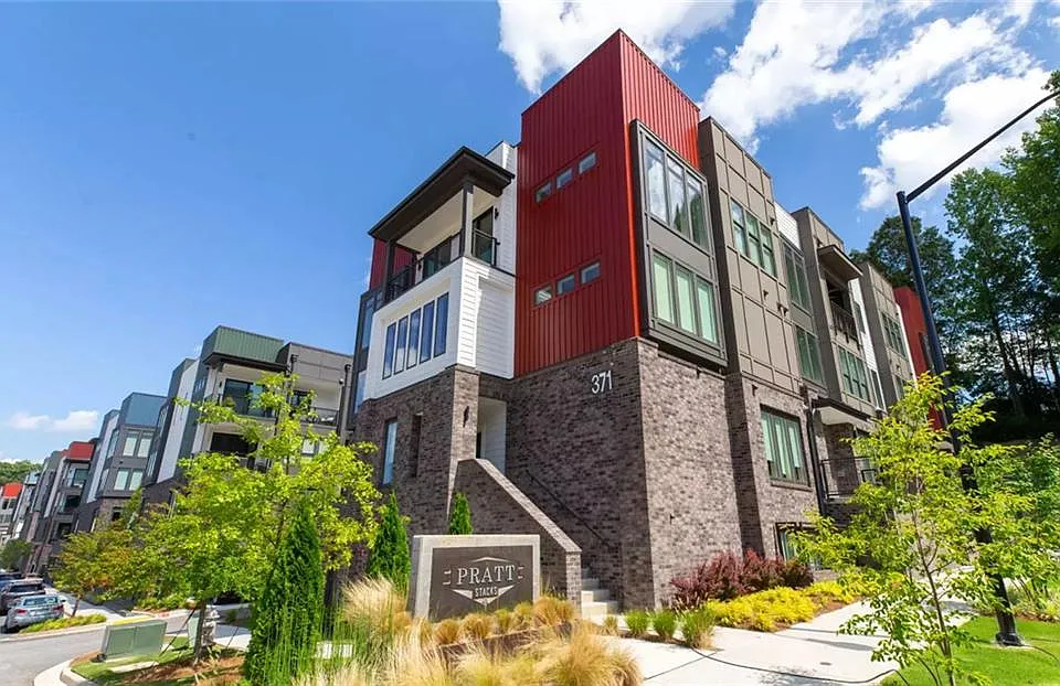 400 Pratt Dr