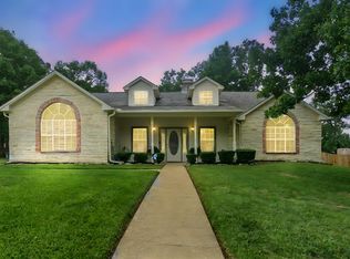 1105 Red Bud Ave, Diboll, TX 75941