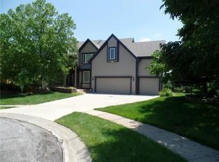 12721 W 122nd Ter, Overland Park, KS 66213