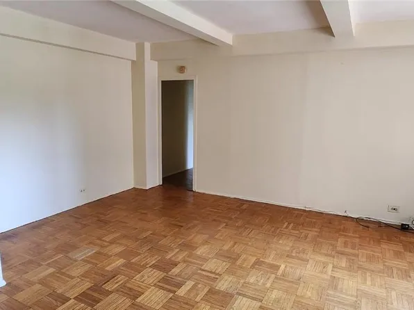1410 Parkchester Road #1B, Bronx, NY 10462