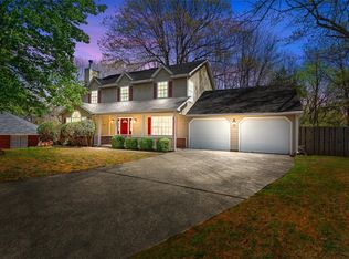 2363 E Kantz Cv, Fayetteville, AR 72703