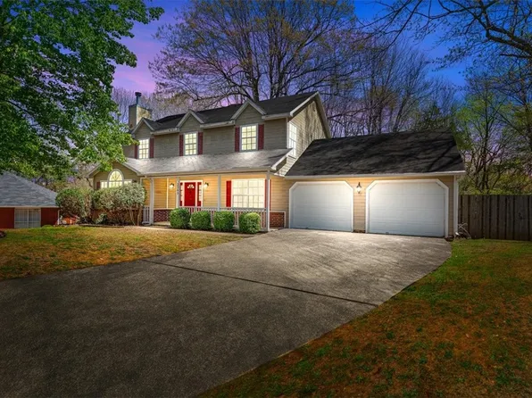 2363 E Kantz Cv, Fayetteville, AR 72703