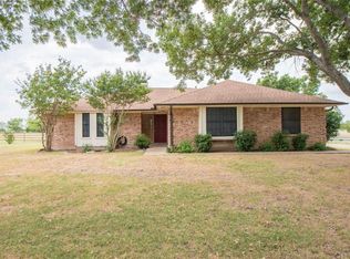 1204 Justin Ln, Crowley, TX 76036