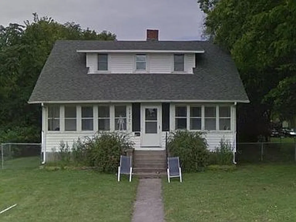 1117 Lincoln Way