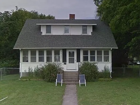 1117 Lincoln Way, Ames, IA 50010