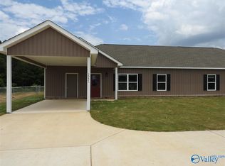 223 B Fern Bank Dr, Hazel Green, AL 35750
