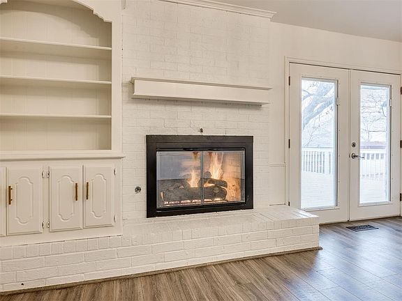 5th image of 3505 Walking Sky Rd