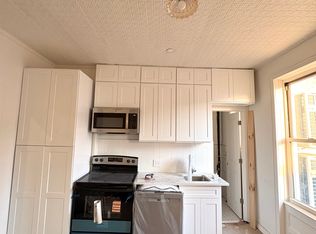 66-42 Forest Ave #2R, Ridgewood, NY 11385