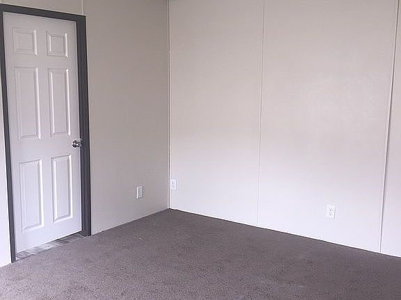 5th image of 16678 W Wilson Rd #109