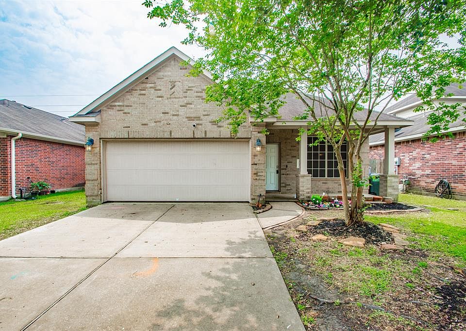 1st image of 10810 Pine Meadows Blvd