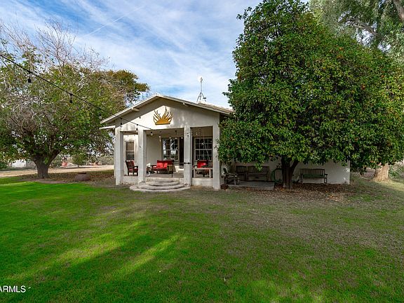 2nd image of 33228 W SUNLAND Avenue