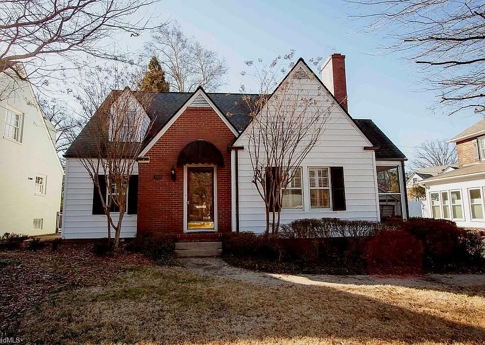 1st image of 1819 W Friendly Ave