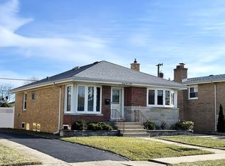 2509 Ernst St, Franklin Park, IL