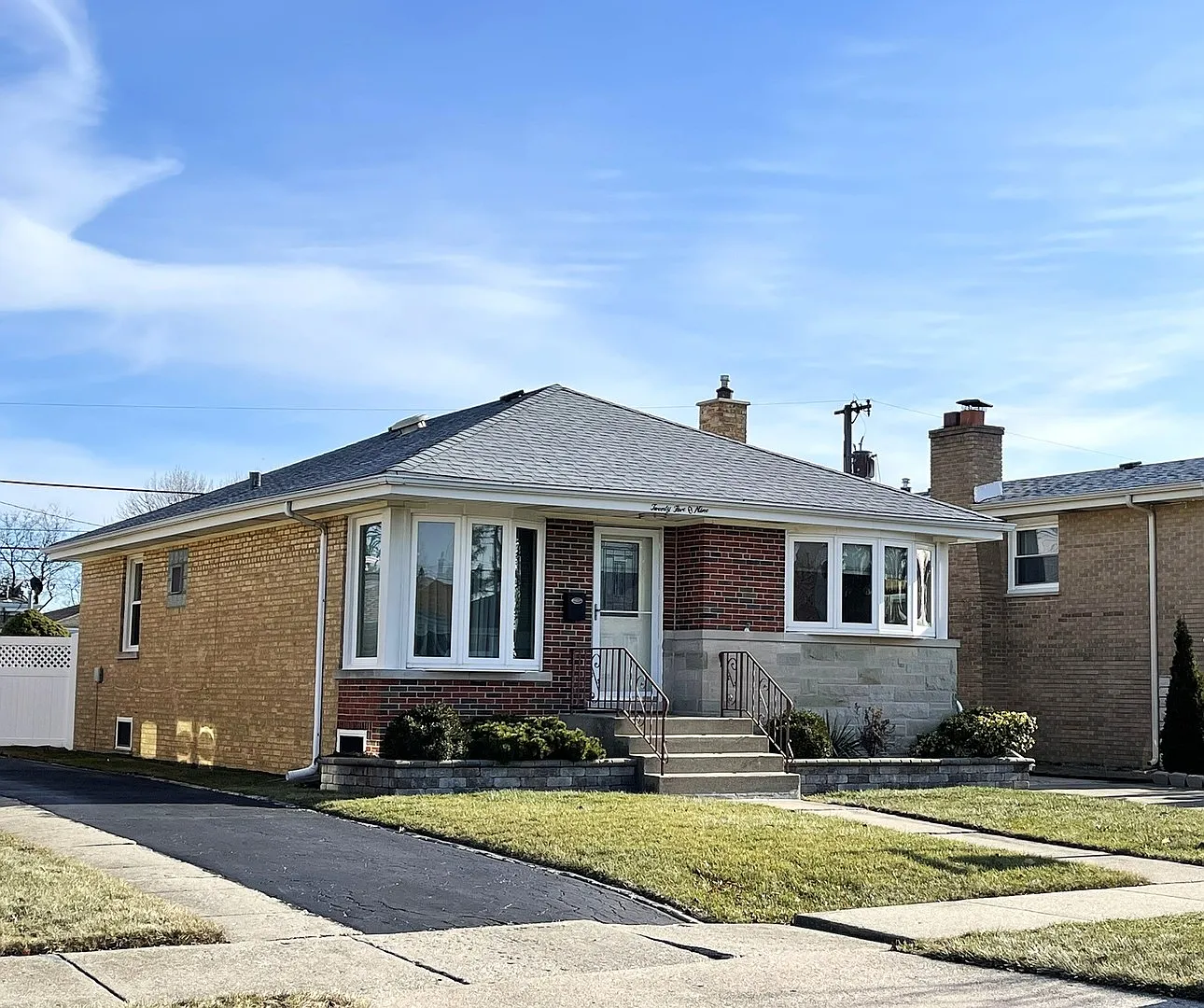 2509 Ernst St photo 1
