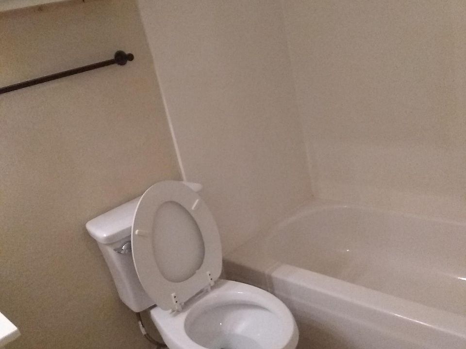 2nd image of 4218 Wingrove Dr