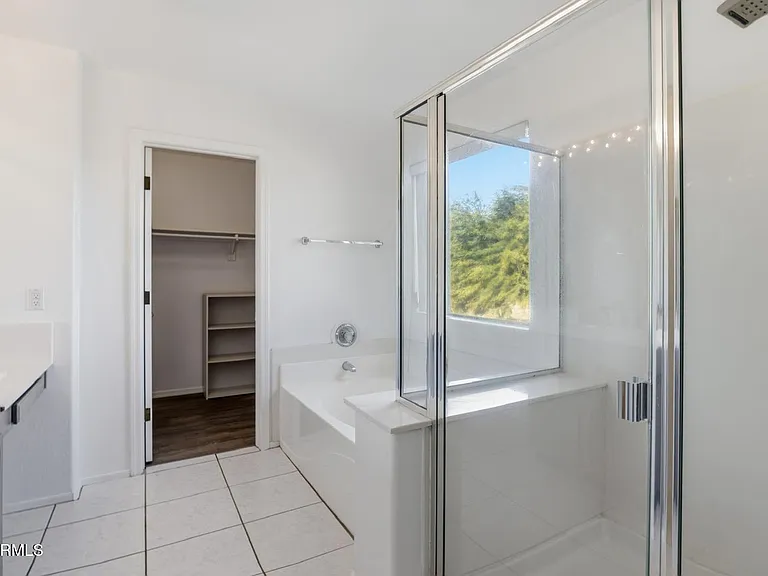 220 W Beechnut Pl — Photo 26
