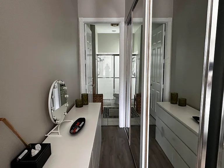 2023 Valencia Dr — Photo 14
