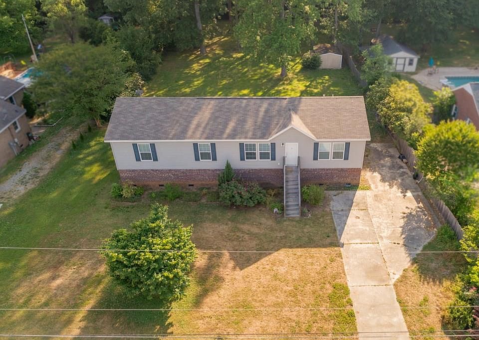 1st image of 108 River Rd N