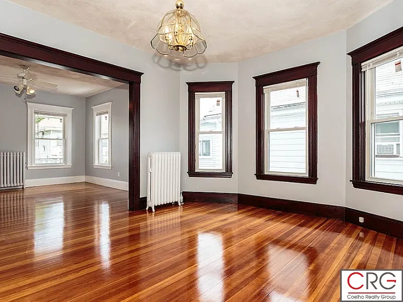 2 bed, 1200 sqft, $2,500 — Photo 3
